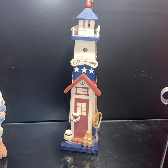 Primitive American flag, light house